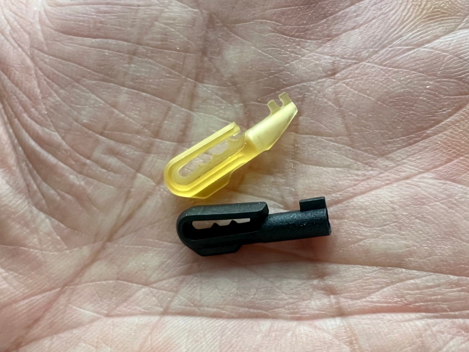 HK Elite - Ultem Handcuff Key